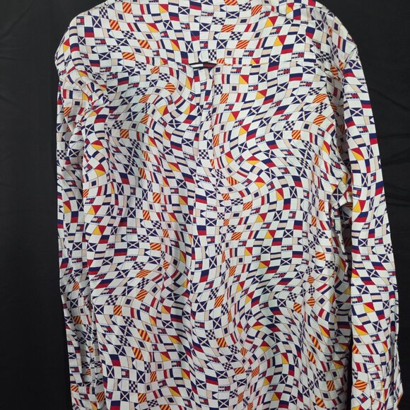 NWT Tommy Jeans Shirt Mens Small White Archive Flag Print Skate Fit Skateboard - Picture 7 of 7